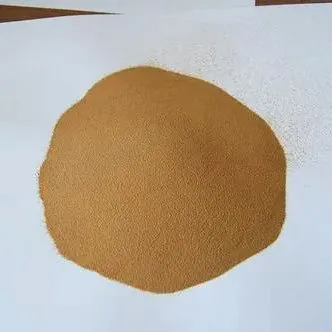 Naftaleenipohjainen vettä vähentävä aine